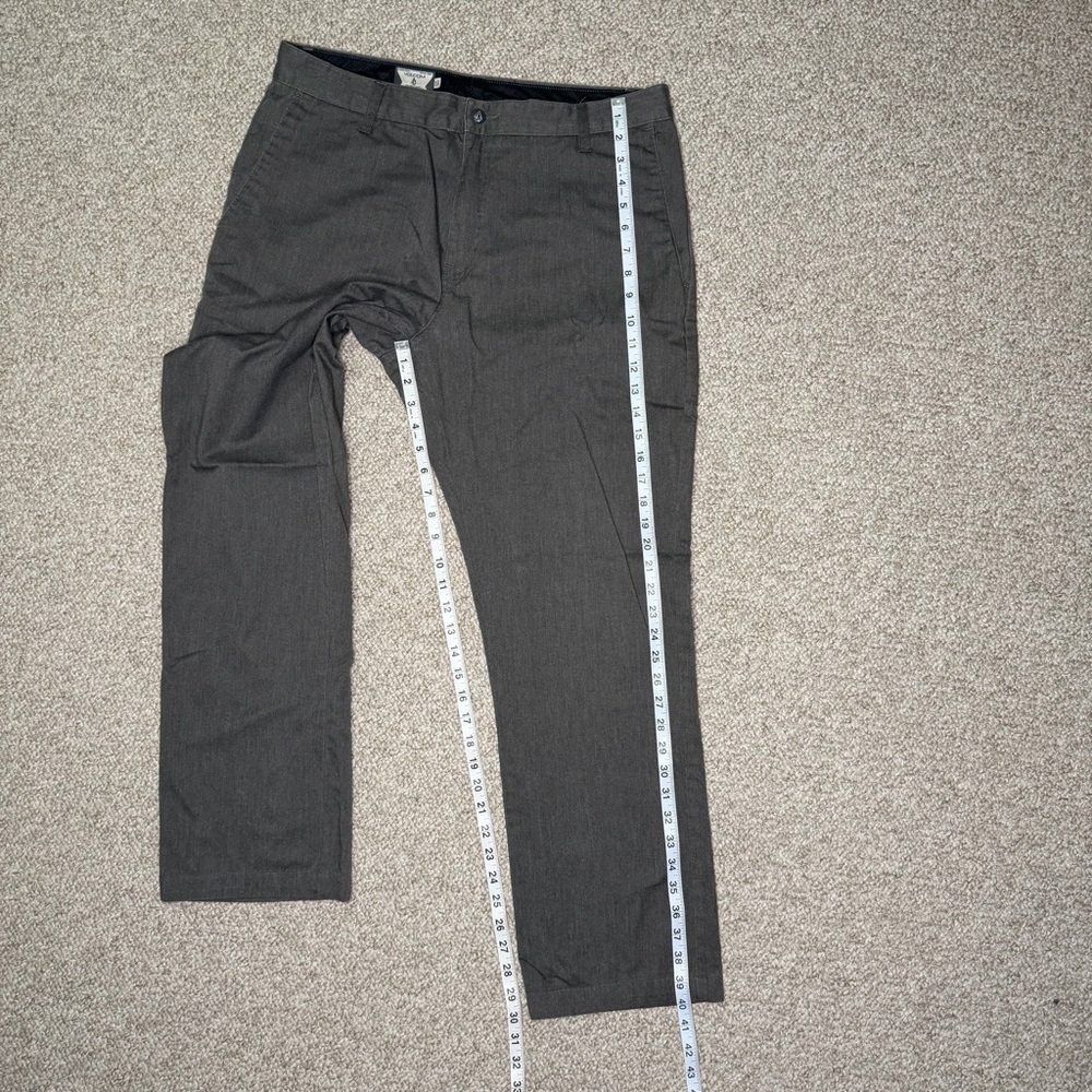 Volcom pants - Picture 8 of 10